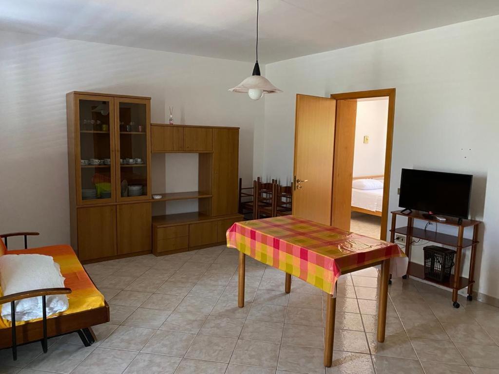 Casa Vacanze Foce Varano Διαμέρισμα Εξωτερικό φωτογραφία
